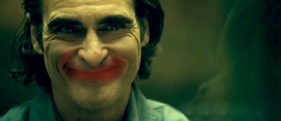Joaquin Phoenix en Joker: Delirio para dos (Reproducción) Joaquin Phoenix en Joker: Delirio para dos (Reproducción)