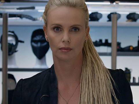 Charlize Theron como Cipher em Velozes e Furiosos 8 Charlize Theron como Cipher em Velozes e Furiosos 8