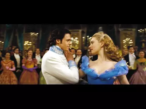 Cinderela | Novo teaser mostra que tudo muda à meia-noite 