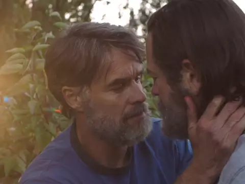 Nick Offerman e Murray Bartlett em The Last of Us (HBO Max/Reprodução)