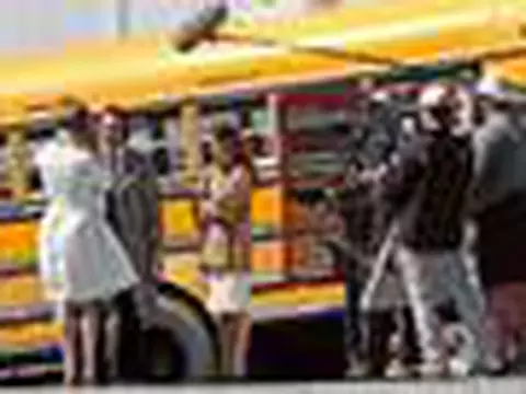 American Bullshit | Fotos do set revelam visual dos atores no filme de David O. Russell  