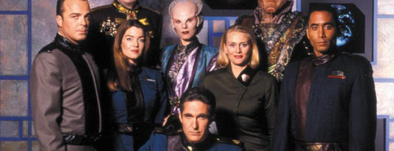 Babylon 5  Série de ficção dos anos 1990 vai ganhar reboot