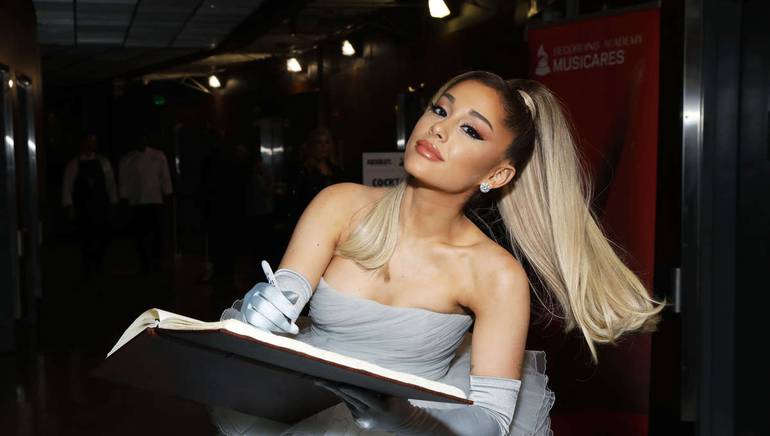 Fortnite  Assista ao show da Ariana Grande na íntegra - Canaltech