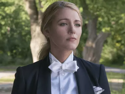 Um Pequeno Favor 2 sairá pelo Prime Video e deve começar filmagens ainda em 2024