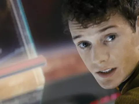 Morre Anton Yelchin, o Chekov de Star Trek: Sem Fronteiras, aos 27 anos