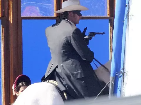 O Cavaleiro Solitário | Trailer russo tem cenas inéditas