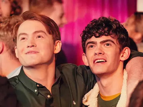 Quais as melhores séries teen da Netflix? Escolhemos as favoritas