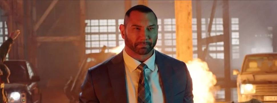 Entre Facas e Segredos  Sequência terá Dave Bautista no elenco