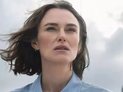 A Mulher na Cabine 10, mistério da Netflix com Keira Knightley, ganha trailer