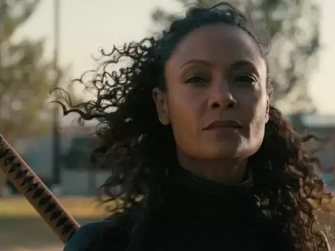 Thandiwe Newton em Westworld (HBO/Reprodução)
