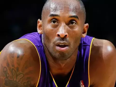 Kobe Bryant, lenda da NBA, ganhará filme com produção de Tom Brady, diz insider