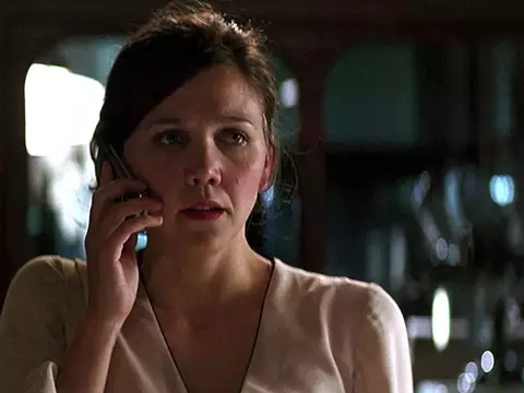 Maggie Gyllenhaal em O Cavaleiro das Trevas/Warner Bros