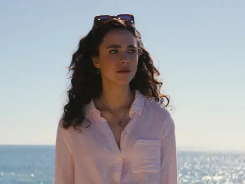 El amor de tu vida | Todo sobre la película con Aaron Pierre y Margaret Qualley