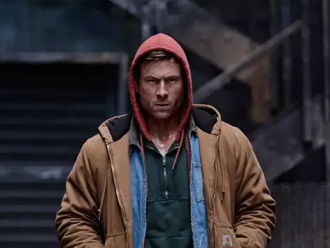 O Concorrente | Filme com Glen Powell ganha nova imagem em capa de revista