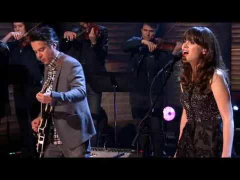She & Him | Zooey Deschanel canta duas músicas de seu novo disco - veja os vídeos