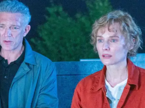 Cena de The Shrouds (Reprodução)