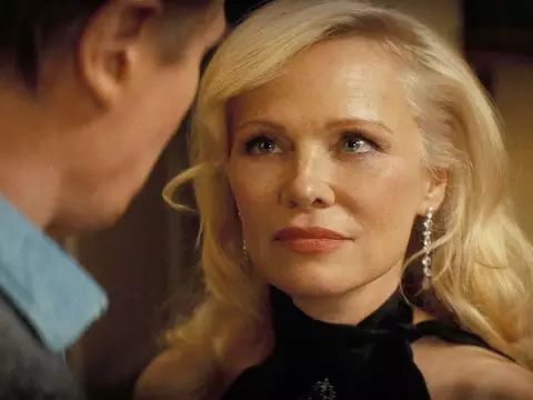 Pamela Anderson fala sobre papel em filme de Michael Cera; leia