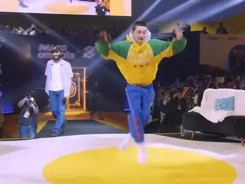 Timothée Chalamet leva brasileiros a loucura na CCXP com Marty Supreme