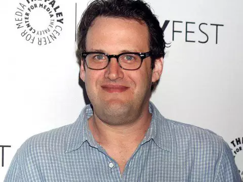 Andrew Kreisberg, produtor de Flash e Supergirl, é suspenso após acusações de assédio