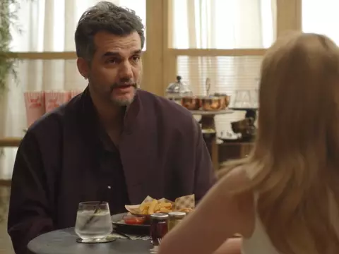 Oscar 2026 | Academia divulga entrevista de Amelia Dimoldenberg com Wagner Moura