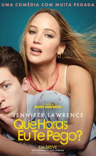 Que Horas Eu Te Pego? mistura rom-com e besteirol para criar jornada íntima