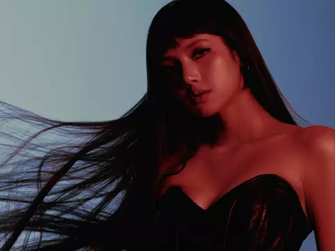 Lisa, Press Play (Reproduction)