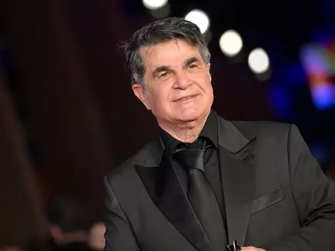 Jafar Panahi diz que vai voltar ao Irã para cumprir pena na prisão