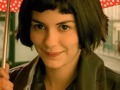 Audrey Tautou em O Fabuloso Destino de Amélie Poulain (Reprodução)