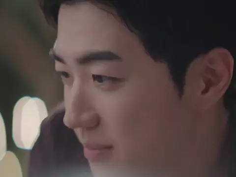 Kang Hoon em Happy Anding (Reprodução)