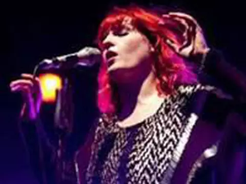 Música Grátis | Dave Sitek remixa Florence and The Machine, Nicki Minaj e Lana Del Rey