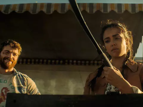 Trigger Warning ganha novas imagens e data de estreia