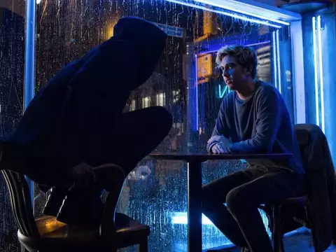 Death Note | Primeira foto oficial mostra Nat Wolff e o detetive L