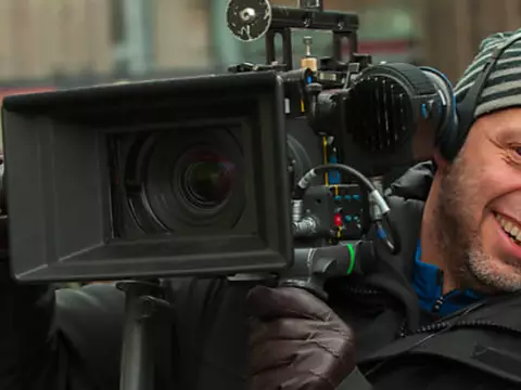 José Padilha vai dirigir filme sobre caso de racismo