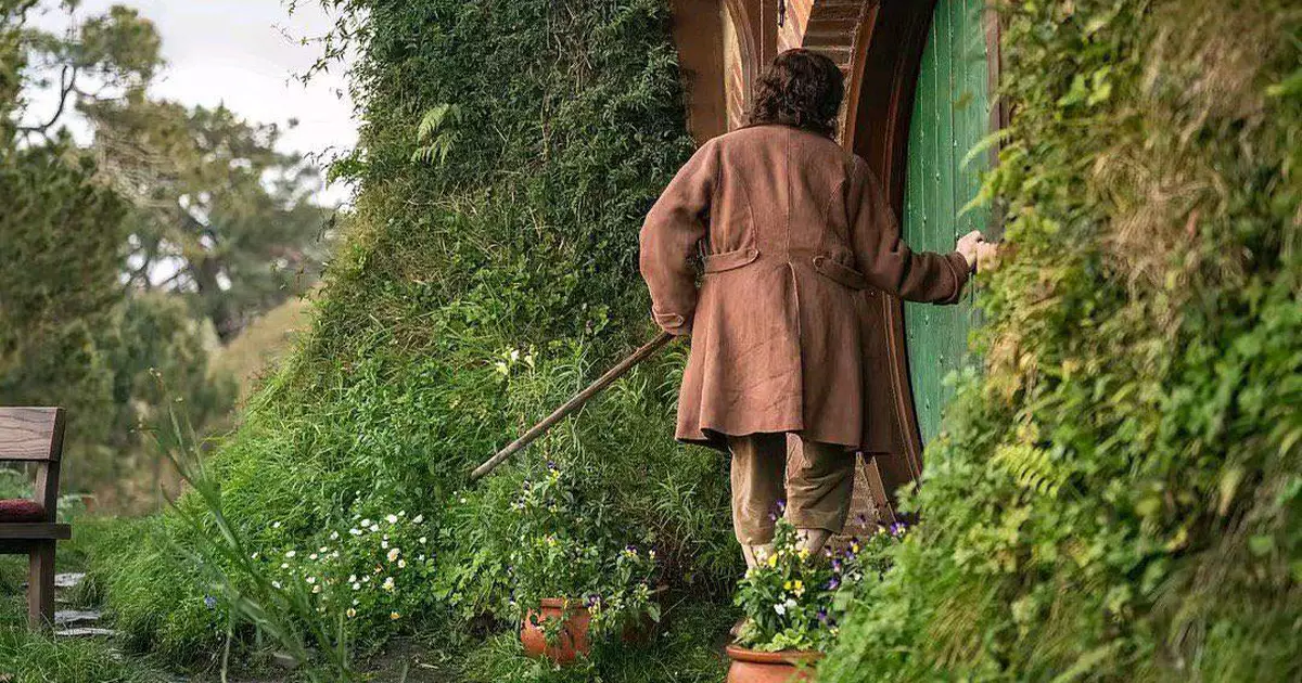 O Senhor Dos Aneis A Cacada Por Gollum Ganha Primeiras Imagens Oficiais Com Frodo E Mais
