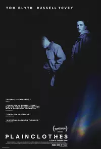 Plainclothes À Paisana