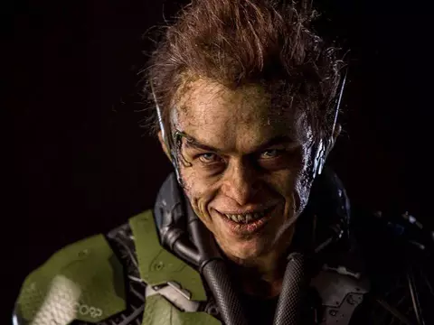 O Espetacular Homem-Aranha 2 | "Não podia usar uma saia roxa e um gorro de caveira", diz ator que faz o Duende Verde
