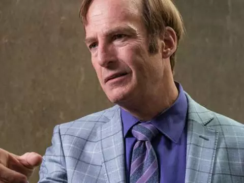 Bob Odenkirk em cena de Better Call Saul (Reprodução)