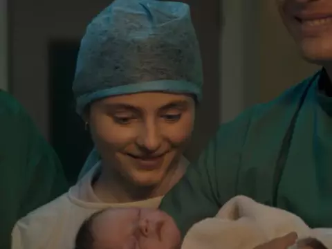 Com Thomasin McKenzie, James Norton e Bill Nighy, Netflix divulga trailer de Joy