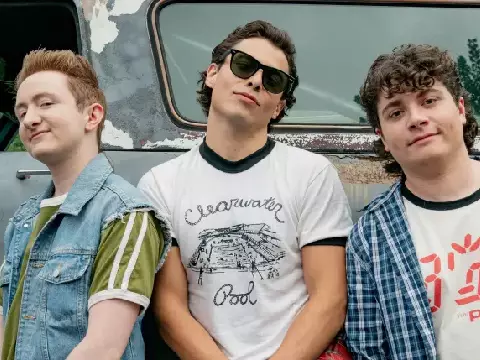 Novo filme de Kevin Smith ambientado nos anos 80 ganha trailer