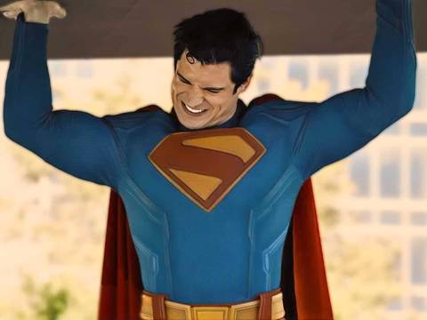Superman usa o herói original para iniciar um novo tipo de cinema de super-herói