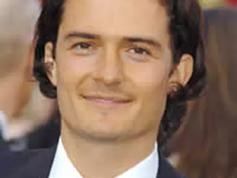 Orlando Bloom deixa filmagens de An Education