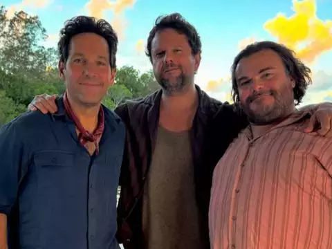 Anaconda | Selton Mello agarra a cobra gigante em novo vídeo