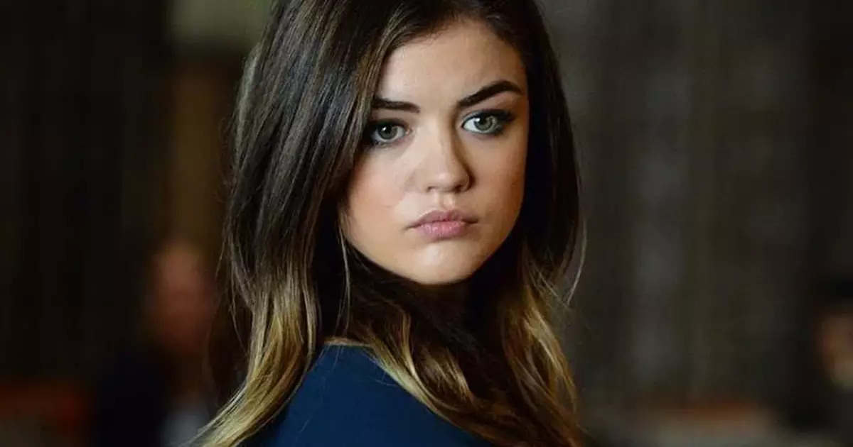 Scarlett Holmes | Lucy Hale, de Pretty Little Liars, estrelará nova minissérie da Roku