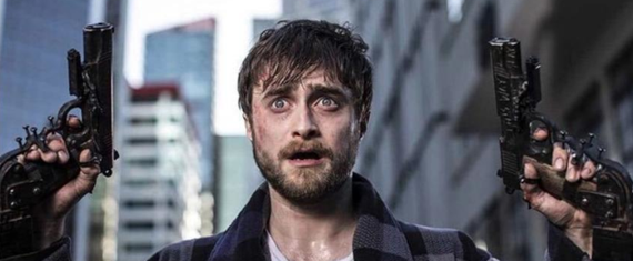 Crítica: 'Armas em Jogo' é divertido filme com Daniel Radcliffe