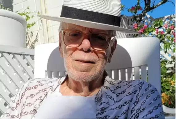 Morre Manoel Carlos, ilustr autor de novelas da TV brasileira