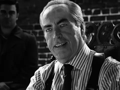 Powers Boothe