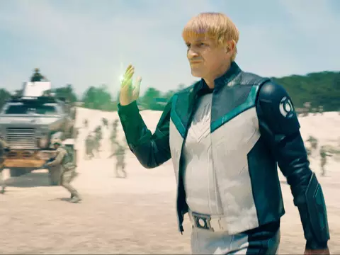 Lanternas | Nathan Fillion reflete sobre papel de Guy Gardner no DCU: "É importante para o ego dele"