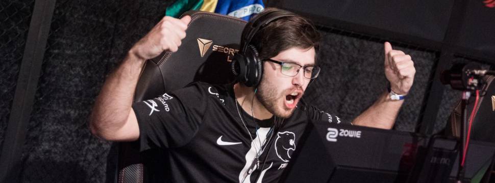 Recifense 'rumo ao topo' do CS:GO no Brasil, naitte comenta futuro