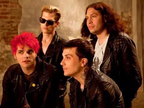 My Chemical Romance reativa página do Youtube e anima fãs