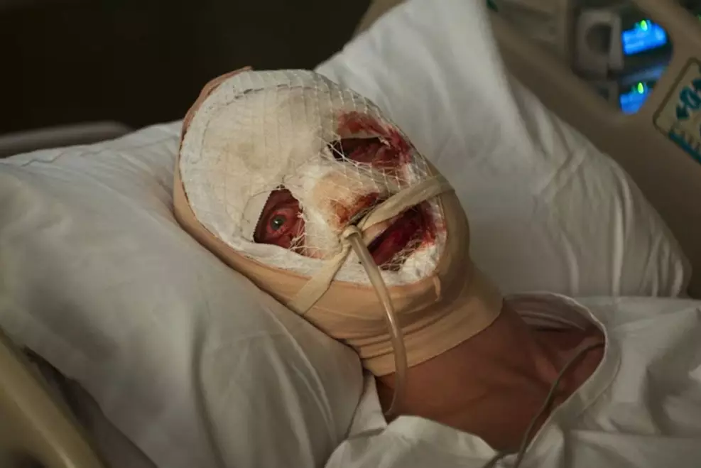 Cara de Barro | Compositor de Conclave fará a trilha sonora do filme